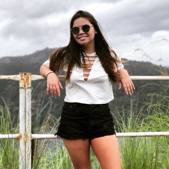 Meet your Posher, Sam - Picture 1 of 1